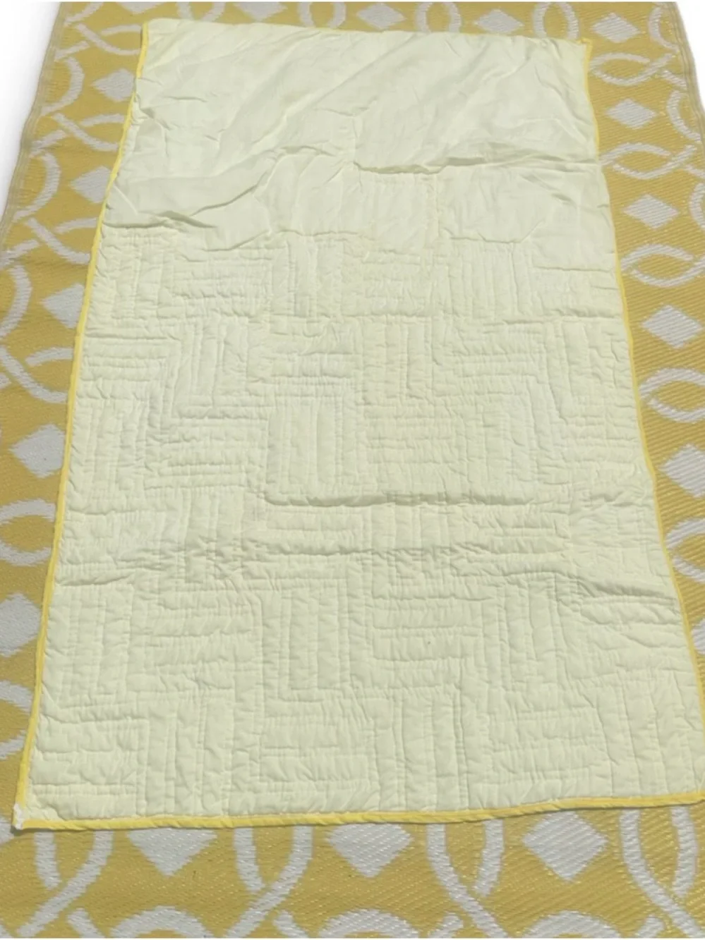 Yellow and White Patchwork Baby Quilt - Soft Home Bedding